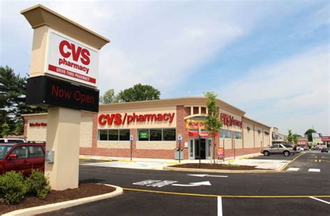 The CVS pharmacy located at 366 E. Chestnut Hill Rd in Newark, DE 19713 is a well-stocked and conveniently located drugstore. It has a wide range of over-the-counter medications, prescription drugs, beauty products, and household essentials, including food and beverages. The pharmacy also offers vaccination services, flu shots, and medication .... 