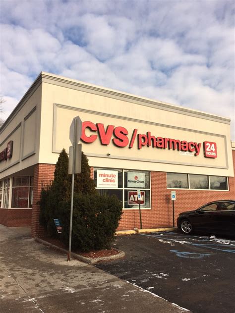 Cvs white plains photos. Located in the heart of downtown White Plains, the CVS Plaza is one of the few retail properties in White Plains with on-site parking. In addition to the ... 