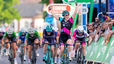 Cycling Tour series finale set for Castle Douglas - BBC News