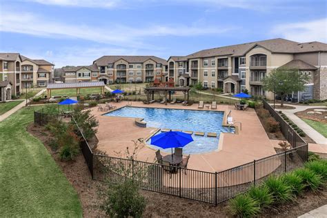 Cypress Creek Apartment Homes at Wayside in Houston, Texas