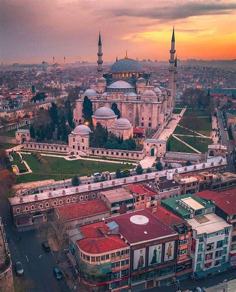 Dönercizade Istanbul WorldPlaces.