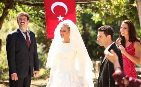 Dügün dernek trailer, Düğün Dernek Film izle. 