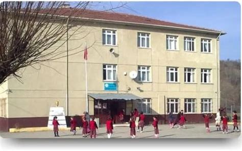 Düzce'deki En İyi Ortaokullar Düzce Ortaokulları. 