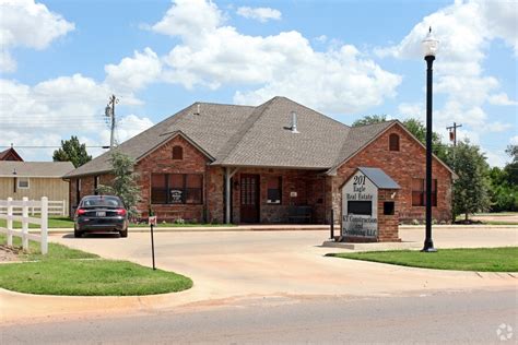 D Cassel Construction LLC, 201 N Main St, Hennessey, OK, …