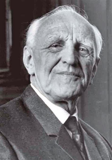 D W Winnicott