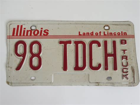 To replace license plate in Illinois, vehicle owners must complete an application form and submit it along with a payment method for the replacement fees. Overall, license plate stickers or tags can be replaced in person or by mail. Anyone missing license plate stickers after ordering replacements or completing a renewal may need to complete ...