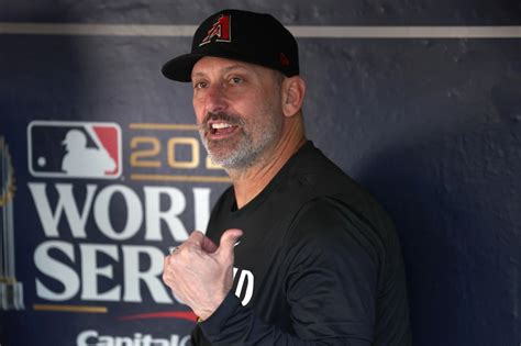 D-backs extend manager Torey Lovullo’s contract through 2026 after World Series run, AP source says