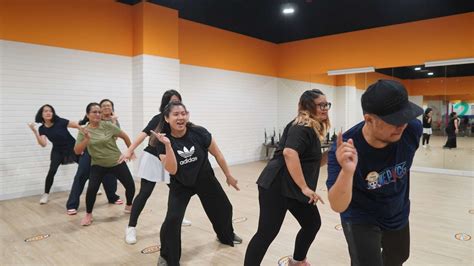 Dance Classes - The Place - muktibox.com