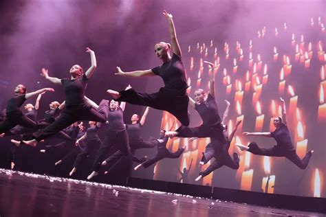 Dance for Commercial Performance, BA (Hons) - UCW - muktibox.com