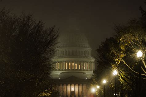DC area anticipates heavy rain, fog ahead of windy, chilly workweek