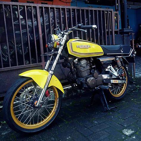 Detail Lengkap Modifikasi GL100 di Blitar - raincitystudios.com