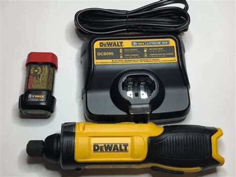 DEWALT DCF682 Cacciavite giroscopico in linea 8 V