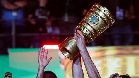 DFB-Pokal-Halbfinale: Auslosung & TV-Übertragung - kicker