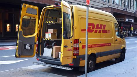 DHL Express - 20 Enterprise Dr, London, ON