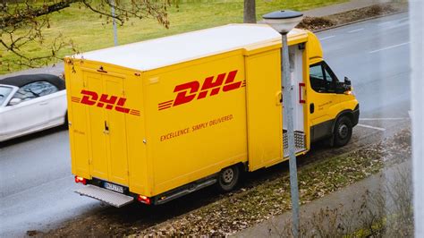 DHL-Hotline – Hilfe bei Paketen und Packstationen - GIGA