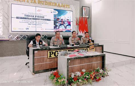 DI COLMEKIN PACAR duel big three & Desahan kenceng SMA metode sederhana belum tayang dalam beeg barat 43 protagonis kompleks image 1