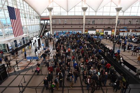 DIA, TSA prepares for busy Thanksgiving travel season