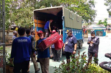 Dinsos Kalsel siaga penuh hadapi ancaman karhutla - MSN - raincitystudios.com