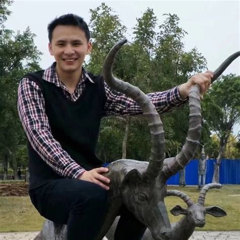 Discover the Allure of Crystal Porcelain Paintings! ... - muktibox.com