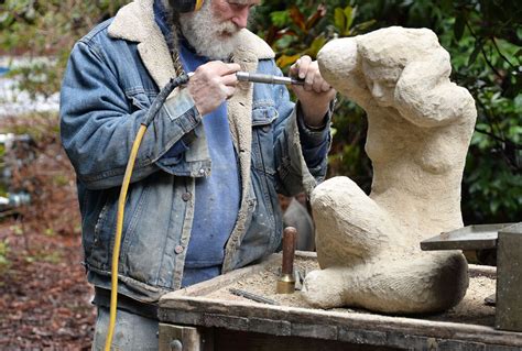 Discover Why Limestone is Easy to Carve: A Guide for Artists and ... - muktibox.com