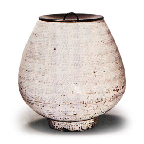 Discovering Mishima in Studio Ceramics - muktibox.com