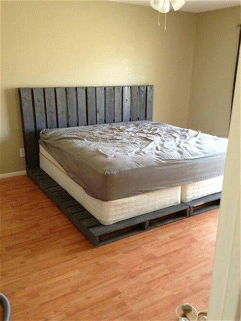 DIY 20 Pallet Bed Frame Ideas - raincitystudios.com