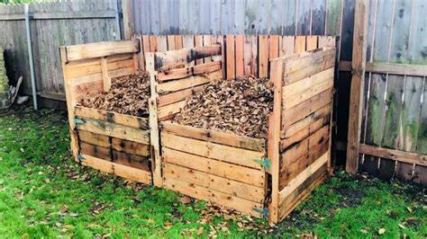 DIY compost bay upgrade: Transforming old pallets with recycled - raincitystudios.com