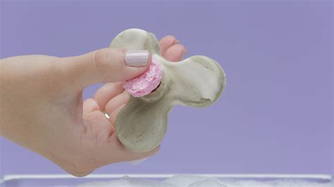 DIY Fidget Spinner Bath Bomb POPSUGAR Fitness