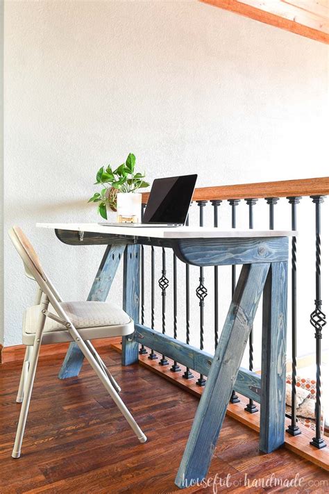 DIY Fold-Away Desk from 2x4s - Houseful of …