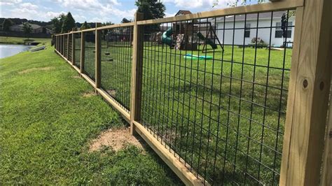 DIY Hogwire Panel Fence using Dado groove on a sloped yard YouTube