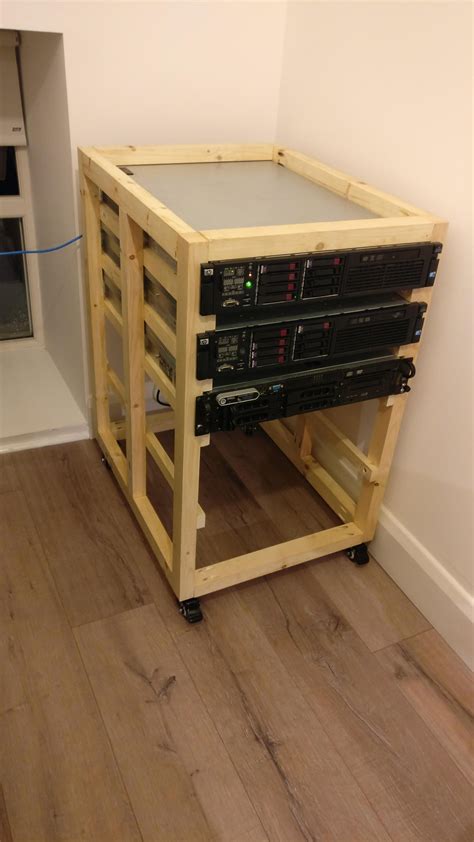 DIY Homelab Rack Build r/homelab