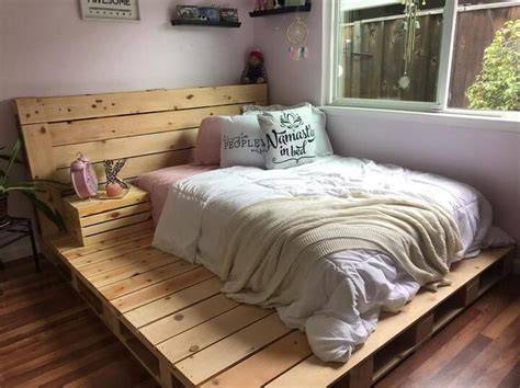 DIY Pallet Bed Frame for Small Rooms - The Wood Working Wonders - raincitystudios.com