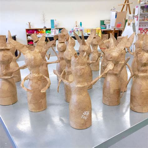 DIY Papier-mâché Figures - HANDMAKERY - muktibox.com