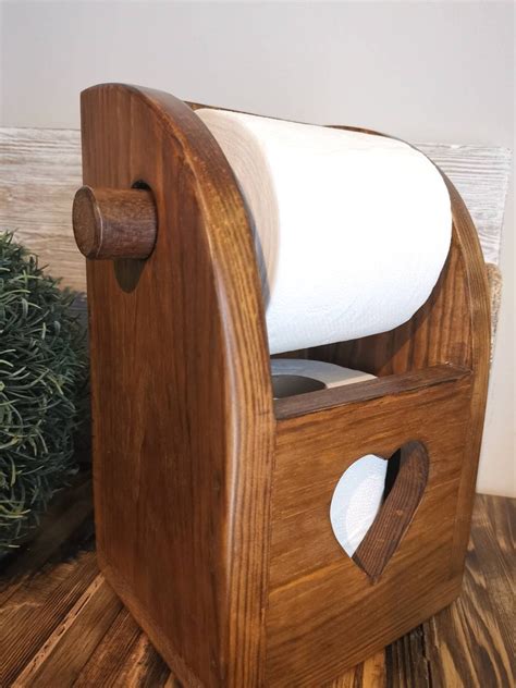 DIY Quirky Roll Holder for Everyday Chaos - muktibox.com