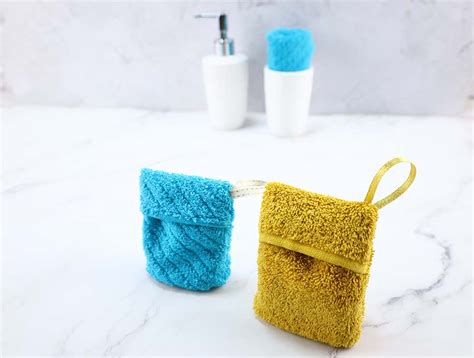 DIY Soap Saver Pouch out of Washcloth (VIDEO) - Hello Sewing