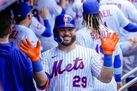DJ Stewart mashes 2-homers, Tylor Megill bounces back as Mets roll past Pirates