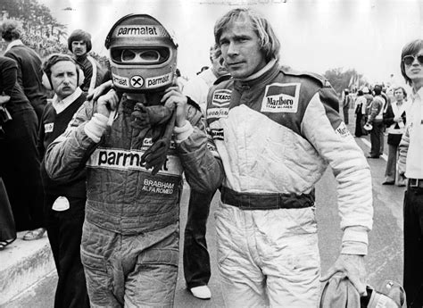 DM-46 STORE Niki Lauda ve James Hunt, inanılmaz bir.