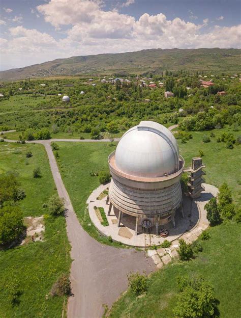 Dome-shaped Observatory - wintechmobiles.com