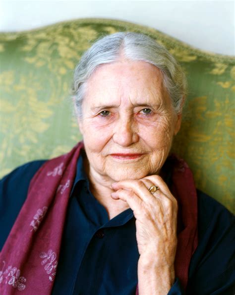 DORIS LESSING