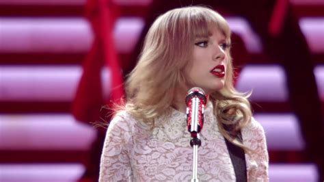 download video taylor swift red - elchoricharrua.com