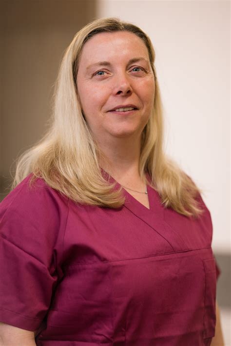 dr eva - elchoricharrua.com