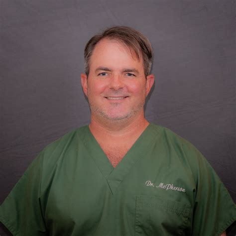 DR. DANIEL SHANE MCPHERSON DDS Similar Providers