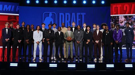 Draft - Badan Pusat Statistik Indonesia - coolestguyplanet.net