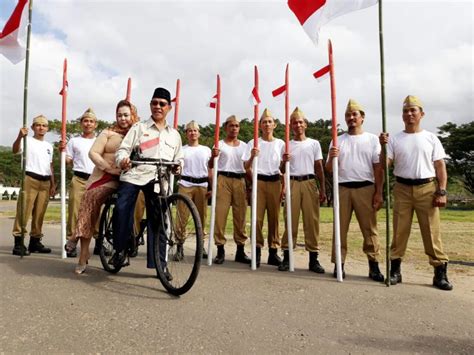 dress code pahlawan - elchoricharrua.com