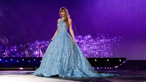 dress taylor swift makna - elchoricharrua.com