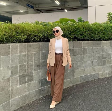 dresscode coklat putih - elchoricharrua.com