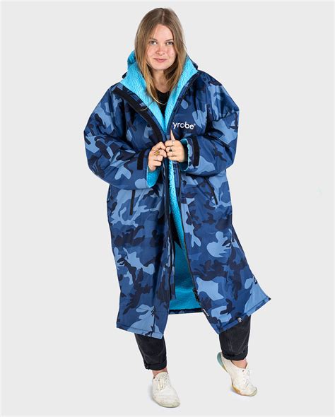 Dryrobe - Aquatic Sports - coolestguyplanet.net