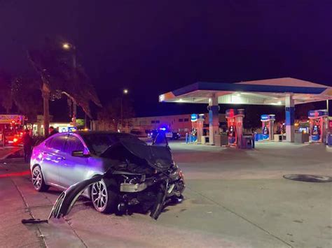 DUI driver crashes into San Rafael police car