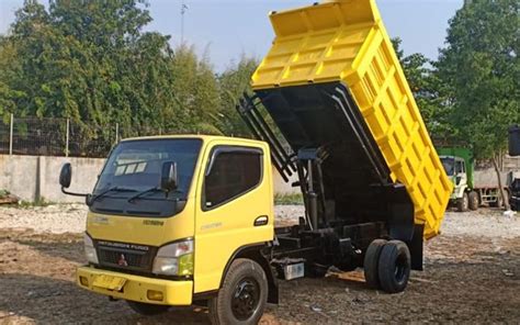 Dump Truk Pasir - coolestguyplanet.net