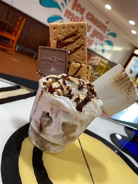 DABS Scoops & Treats, Honesdale, Pennsylvania. 3,922 likes · 515 talking about this · 208 were here. We are a family oriented, speciality sundae, chocolate, candy shop. With all different kinds of.... 